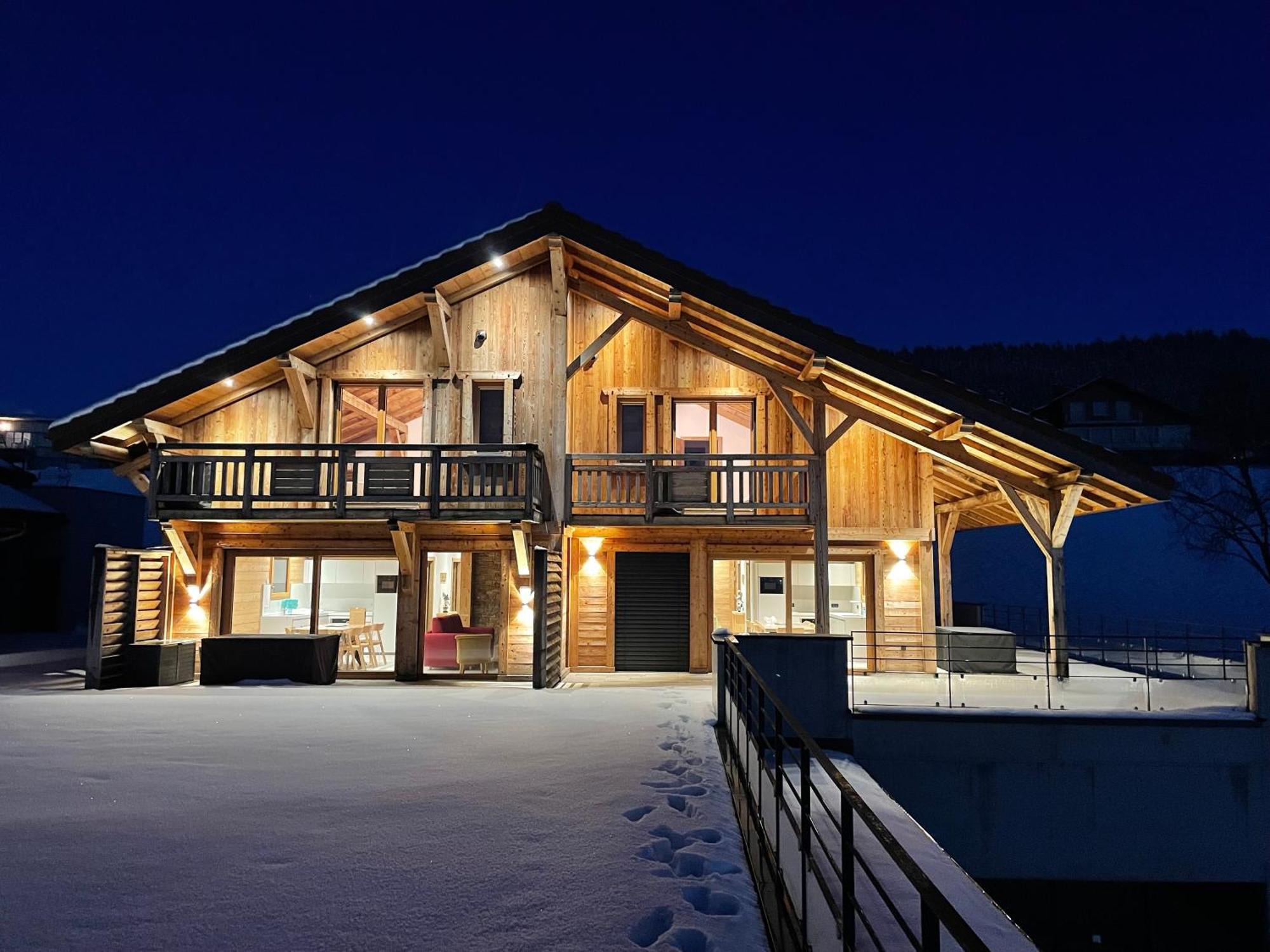 Chalets Coeur Du Lac マルビュイッソン エクステリア 写真